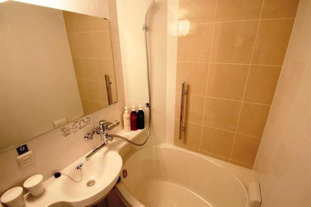 Apa Hotel Shimbashi Toranomon Tokyo 3*,  Japan