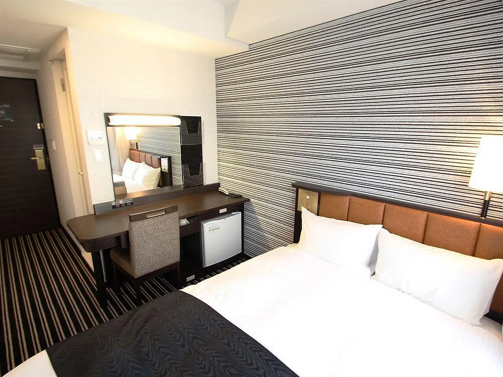 Apa Hotel Shimbashi Toranomon Tokio