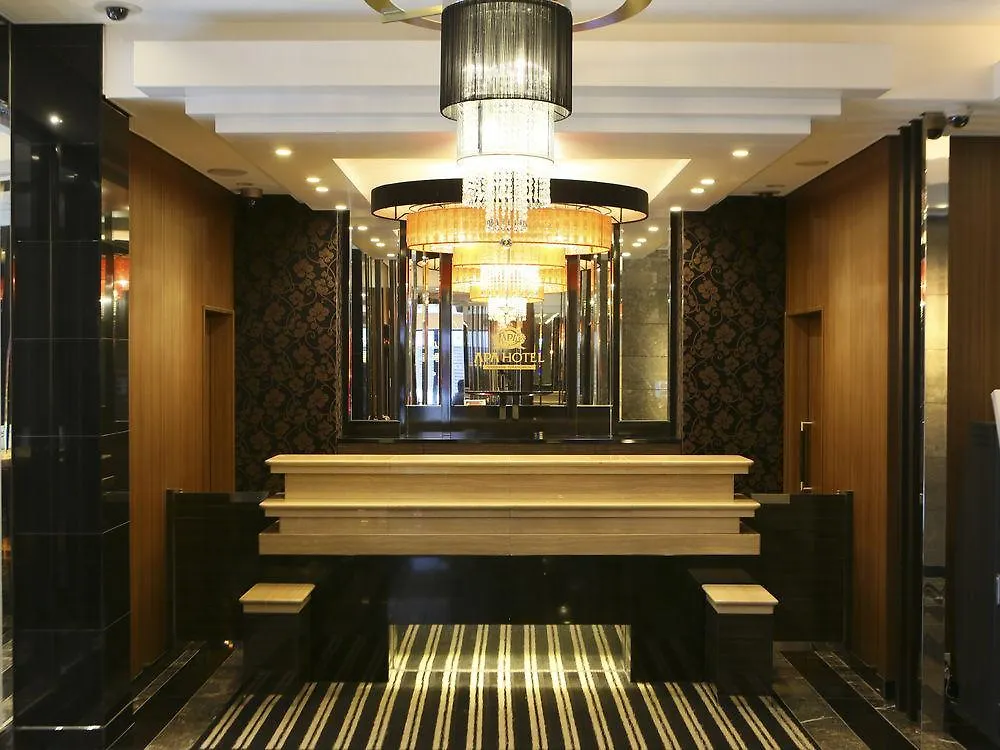 Apa Hotel Shimbashi Toranomon Tokio