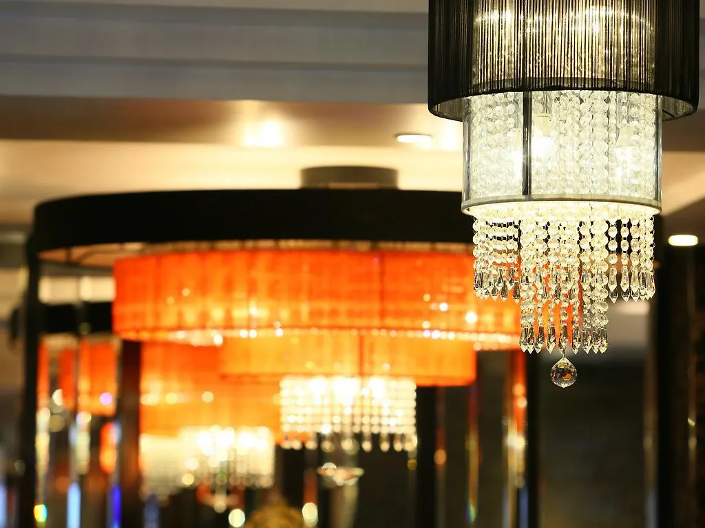 Apa Hotel Shimbashi Toranomon Tokyo
