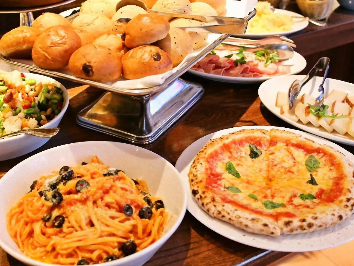 Apa Hotel Shimbashi Toranomon Tokyo 3*,  Japan